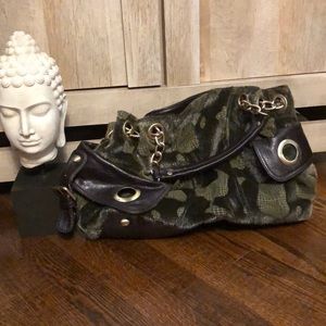 The bag with no name🤔